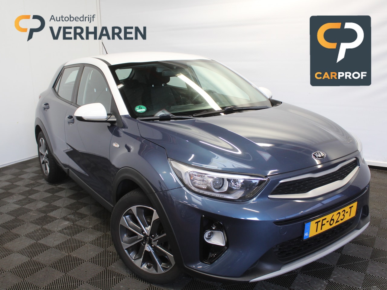 Kia Stonic - 1.0 T-GDi ComfortPlusLine Navigator CAMERA | CRUISE | NAVI | CARPLAY | LED | LMV17 | PDC | - AutoWereld.nl
