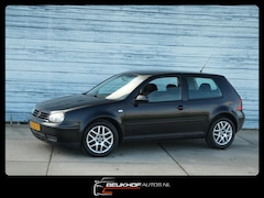 Volkswagen Golf - 2.3 V5 Highline Climate Airco Cruise Control