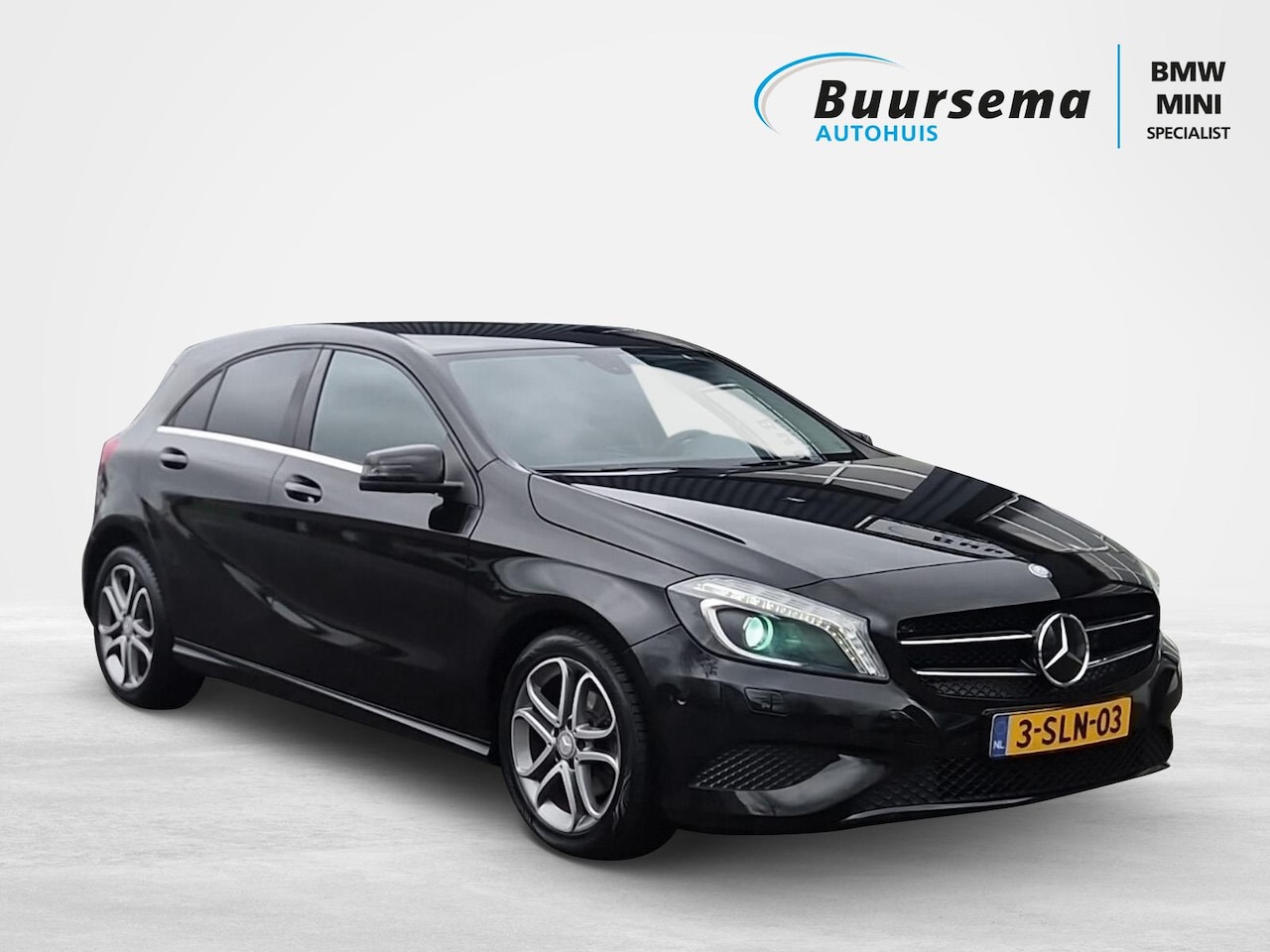 Mercedes-Benz A-klasse - 180 Ambition | Automaat | Sportinterieur | Carplay | - AutoWereld.nl