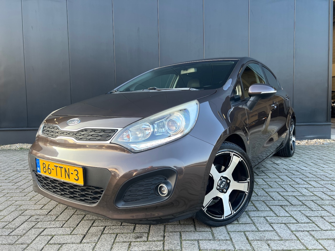 Kia Rio - 1.2 CVVT Super Pack '12 Clima/17'Lmv/5drs/Nap - AutoWereld.nl