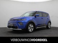 Kia e-Soul - ExecutiveLine 64 kWh | SOH 100% | 3-Fase | Stoel- en stuurverwarming | Navigatie | Lederen