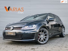 Volkswagen Golf - 2.0 TSI GTI Pano Navi Cruise Stoelverwarming