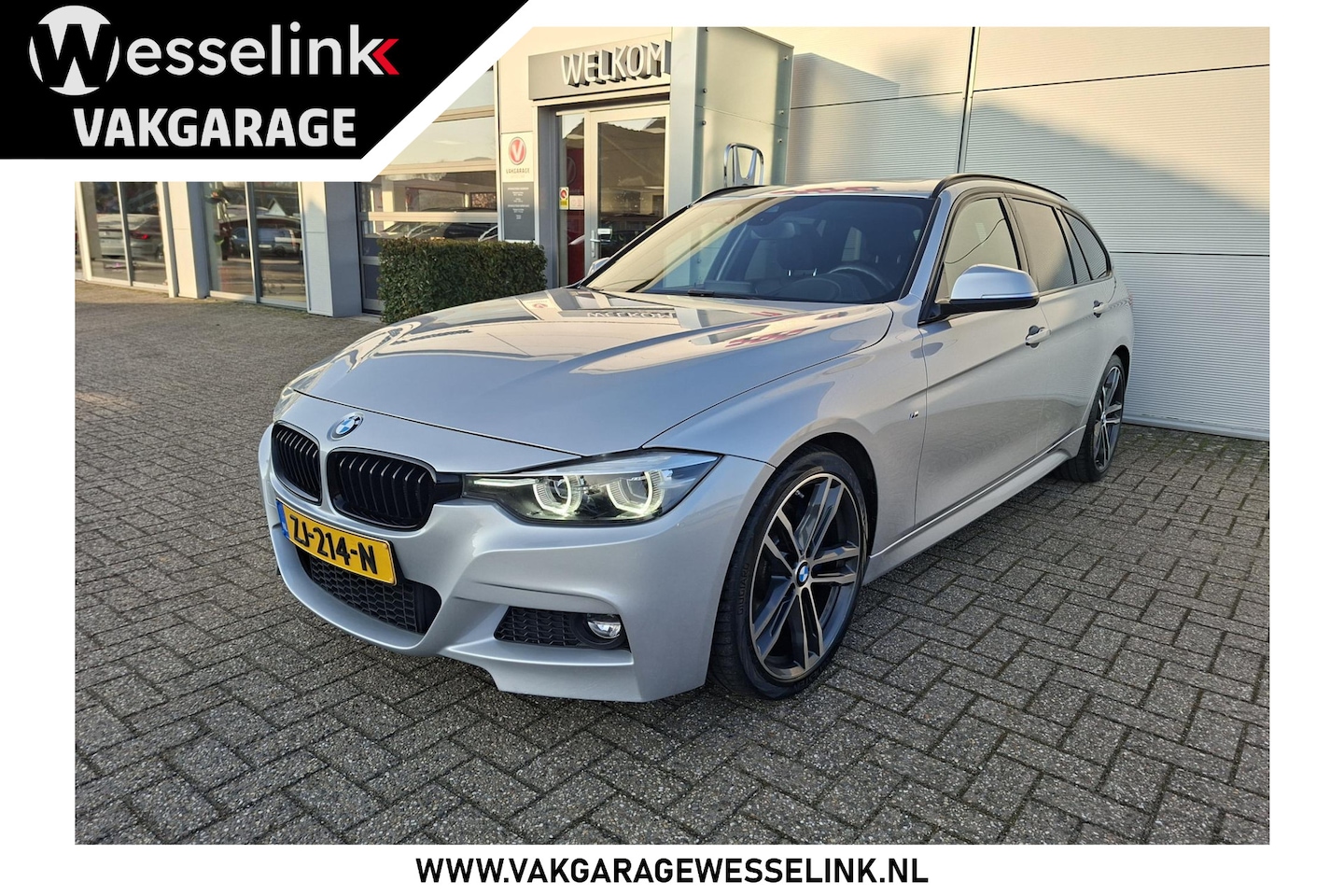 BMW 3-serie Touring - 320i M Sport Plus Edition - HUD | Leer | 19"| Wegkl. trekh. | Nav | Schuif /- kanteldak - AutoWereld.nl