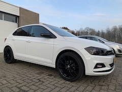 Volkswagen Polo - 1.0 TSI Highline NWE APK/KOPPELING Adpt Cruise Airco CarPlay 18” LM velgen