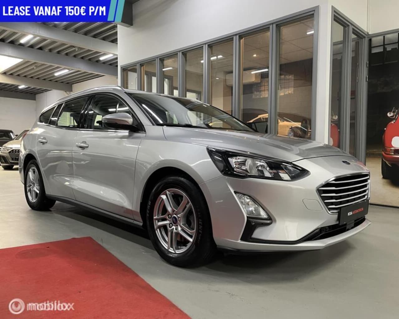 Ford Focus Wagon - 1.0 125 pk EcoBoost Stoelverw. CarPlay navi Velgen Cruise - AutoWereld.nl