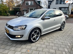Volkswagen Polo - 1.2 Highline Ecc Navi Isofix Trekhaak 5 Drs LM