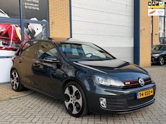 Volkswagen Golf - 2.0 GTI Edition, automaat, climat, cruise control, lichtmetaal, pdc, xenon, schuifdak, nav