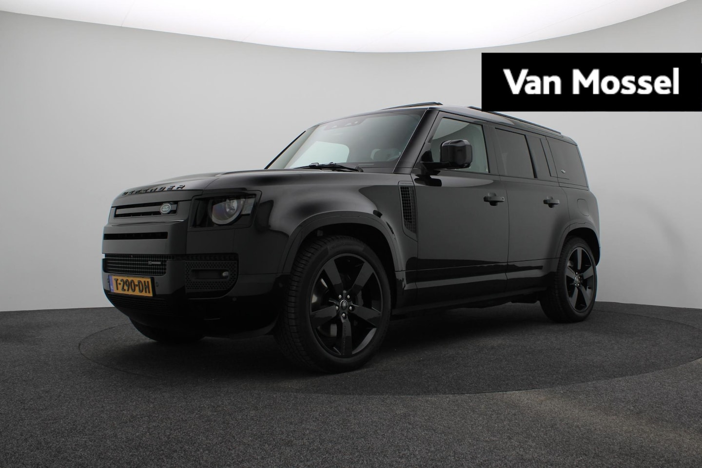Land Rover Defender 110 - 2.0 P400e 110 X-Dynamic HSE | Cold Climate Pack | Head-Up Display | Elektrische trekhaak | - AutoWereld.nl