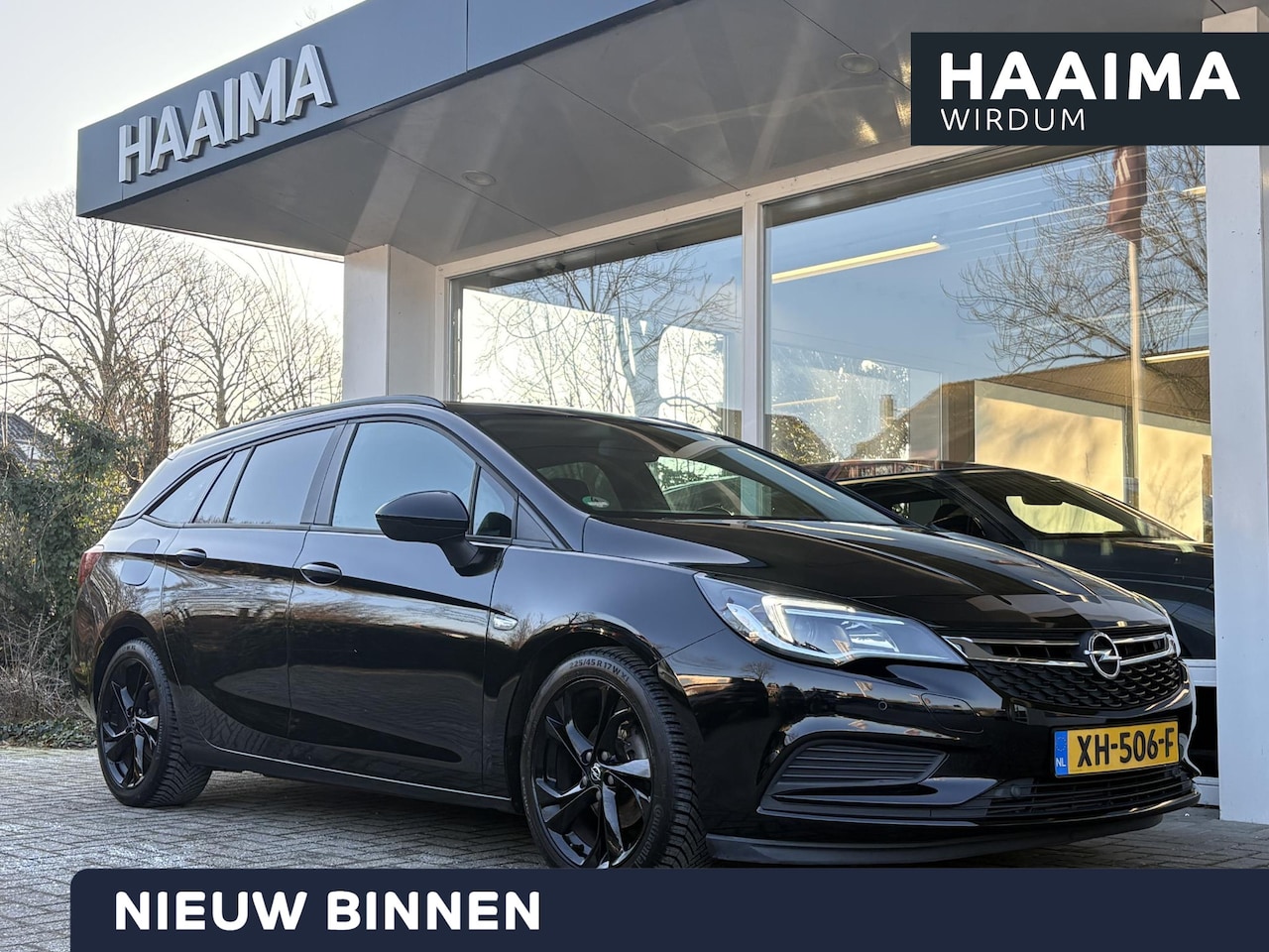 Opel Astra Sports Tourer - 1.0 Black Edition | Trekhaak | Parkeersensoren voor + achter | Apple Carplay/Android Auto - AutoWereld.nl