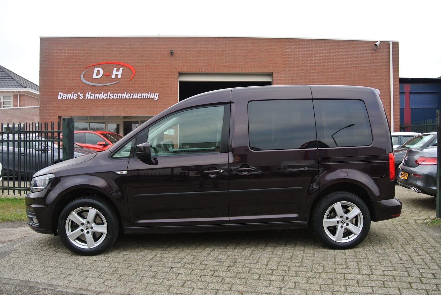 Volkswagen Caddy - 1.4 TSI Trendline airco inruil mogelijk - AutoWereld.nl