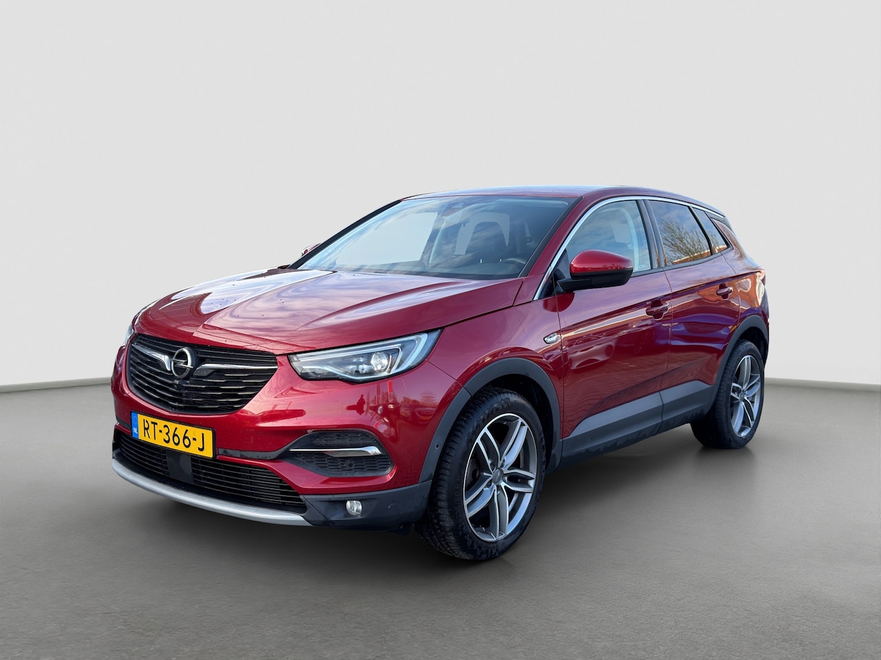 Opel Grandland X - 1.2 Turbo Business Executive Automaat | Trekhaak | Full LED | Camera | Parkeersensoren | K - AutoWereld.nl