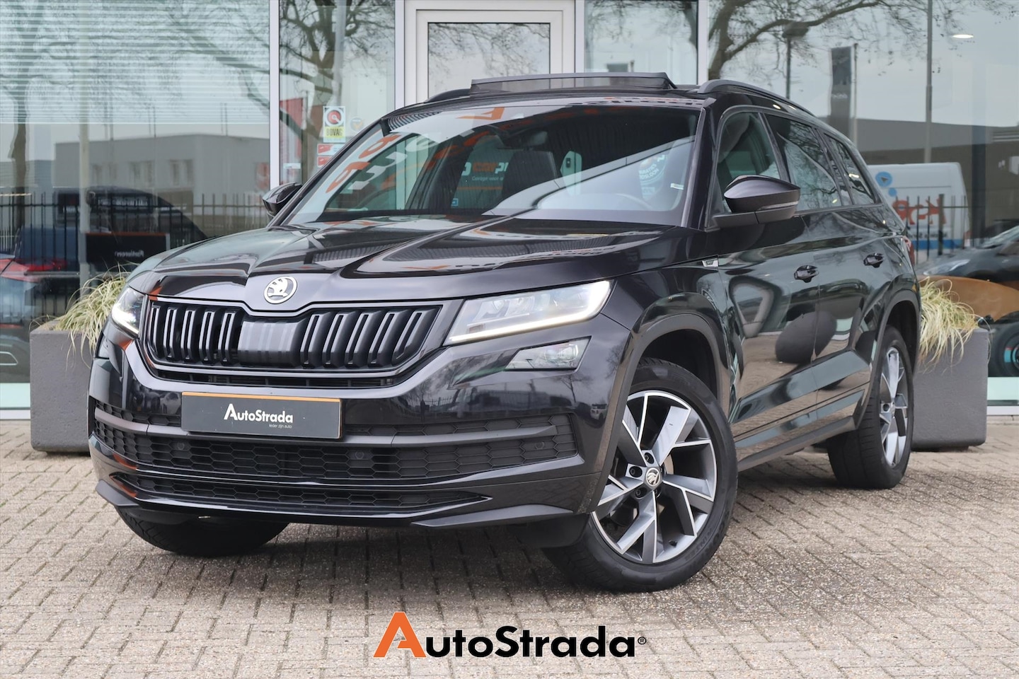 Skoda Kodiaq - 1.5 SportLine 150pk | Canton | LED | ACC | Camera | Carplay | Virtual | Memory | Stoelverw - AutoWereld.nl
