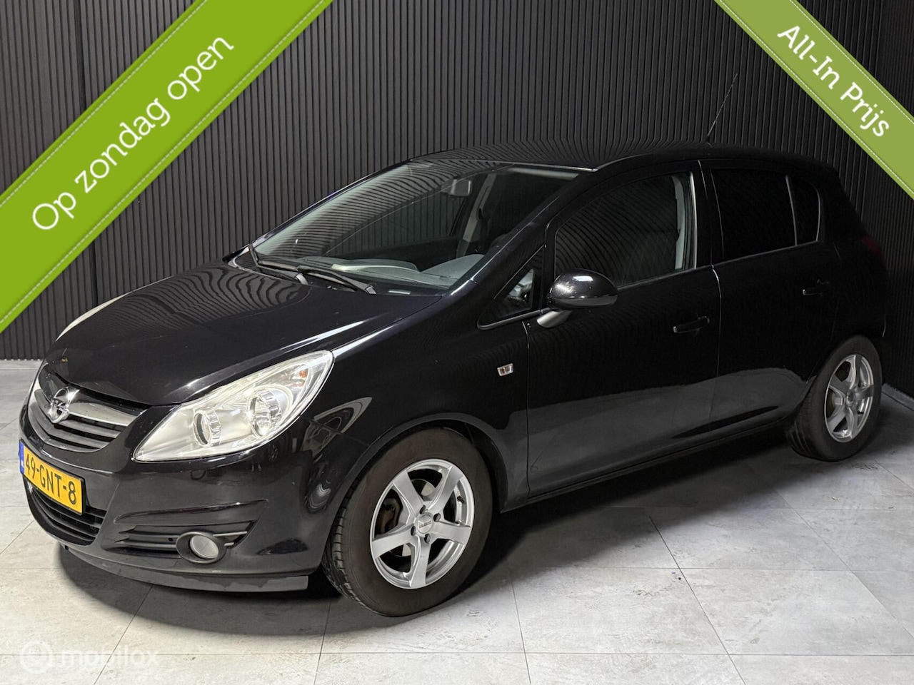 Opel Corsa - 1.4-16V Cosmo - Airco - 5dr - 1eEIG - - AutoWereld.nl
