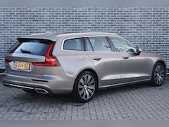 Volvo V60 - 2.0 T8 Twin Engine AWD Inscription