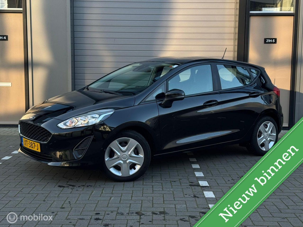 Ford Fiesta - 1.1 Trend / Airco / Navi / Dealer / NlAut - AutoWereld.nl