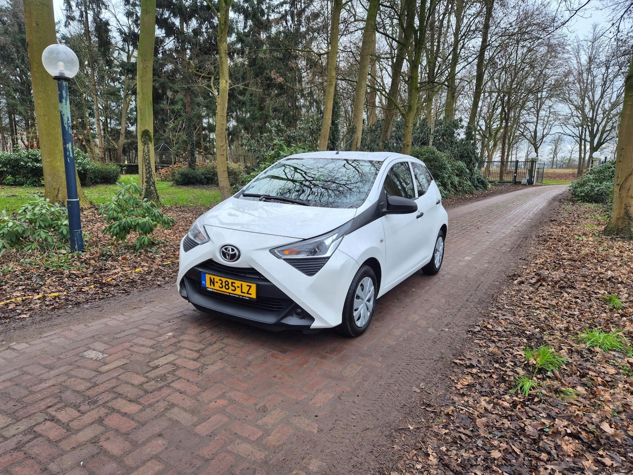 Toyota Aygo - 1.0 VVT-i x-fun 1.0 VVT-i x-fun - AutoWereld.nl