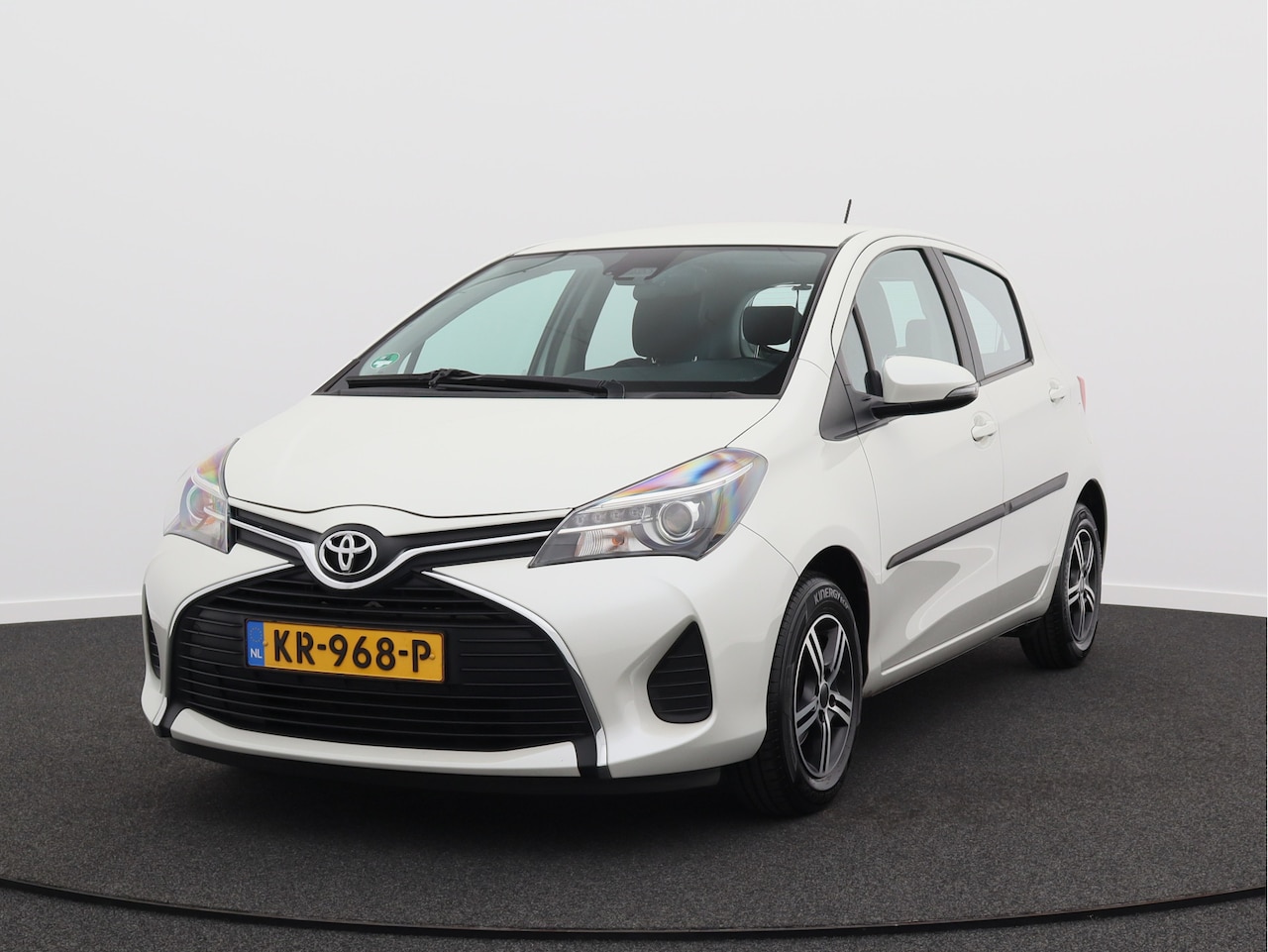 Toyota Yaris - 1.0 VVT-i Trend/ compleet/ zeer mooi! - AutoWereld.nl