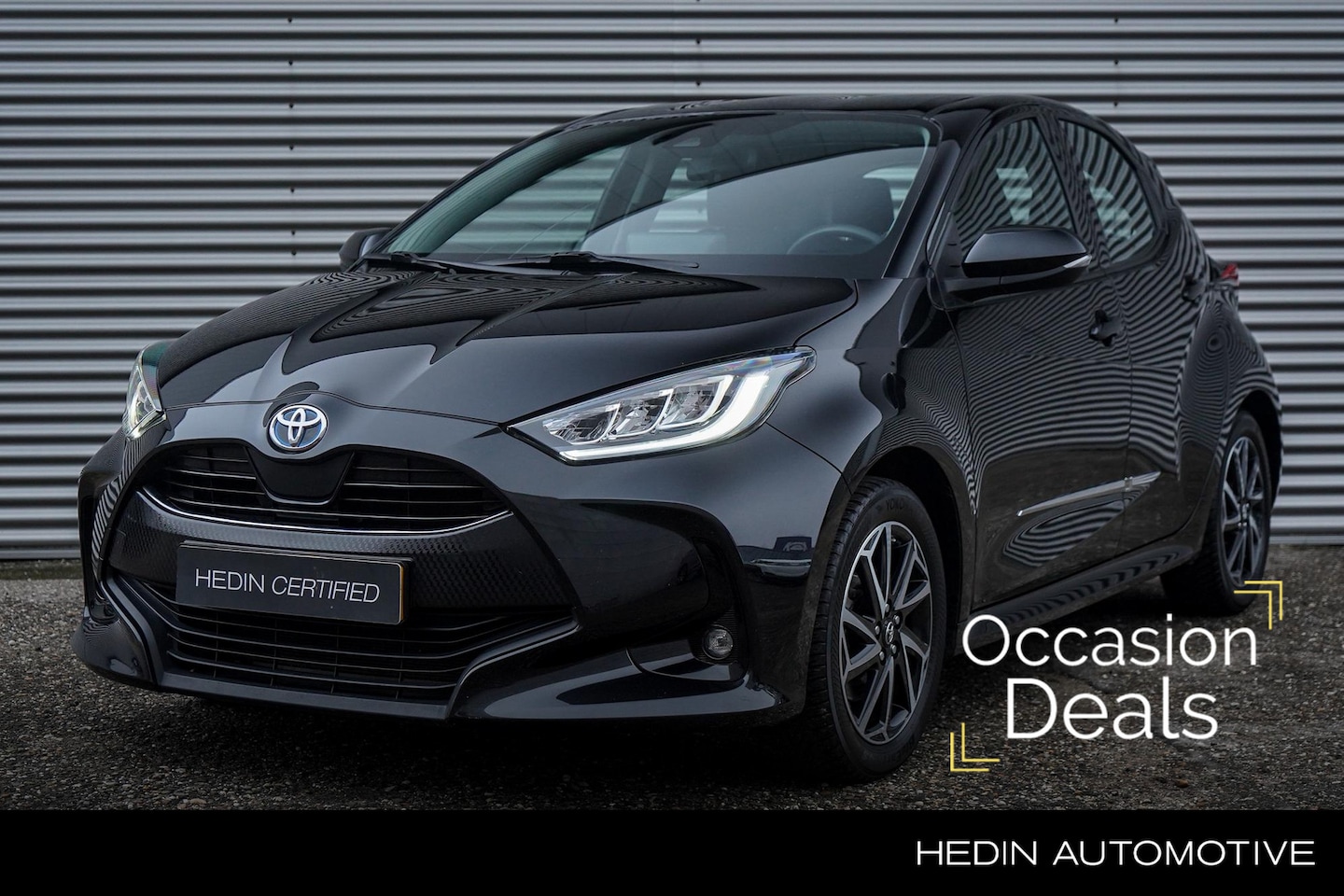 Toyota Yaris - 1.5 Hybrid Dynamic / Nederlandse Auto / Eerste Eigenaar / Adaptieve Cruise Control / Apple - AutoWereld.nl