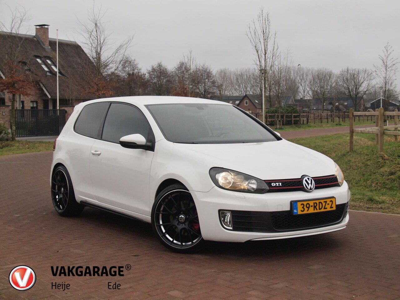 Volkswagen Golf - 2.0 GTI | Camera | Dynaudio | DSG | Cruise Control | NL-Auto | - AutoWereld.nl
