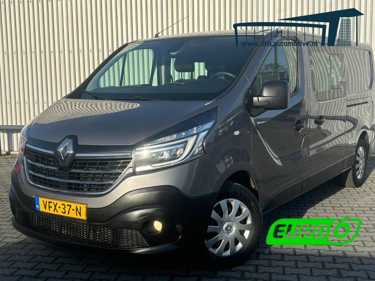 Renault Trafic - 2.0 dCi 145 T29 L2H1 DC*NAVI*CAM*ECC*CRUISE*TEL* - AutoWereld.nl