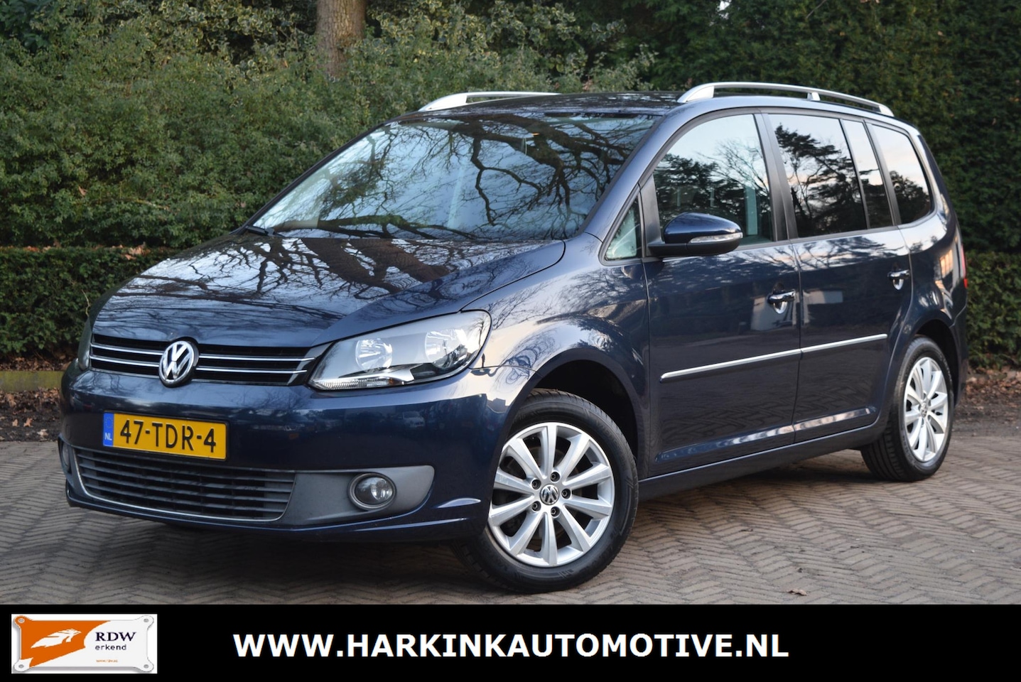 Volkswagen Touran - 1.2 TSI Highline BlueMotion | APK tot 01.2027 | LMV | Trekhaak - AutoWereld.nl