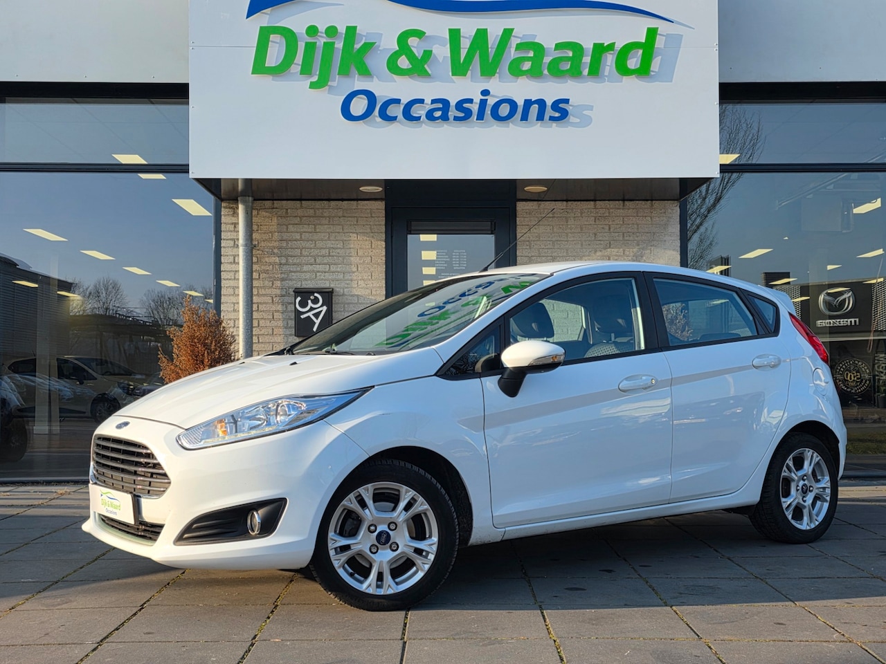 Ford Fiesta - 1.0 EcoBoost Titanium |Automaat|Parkeersensor| - AutoWereld.nl