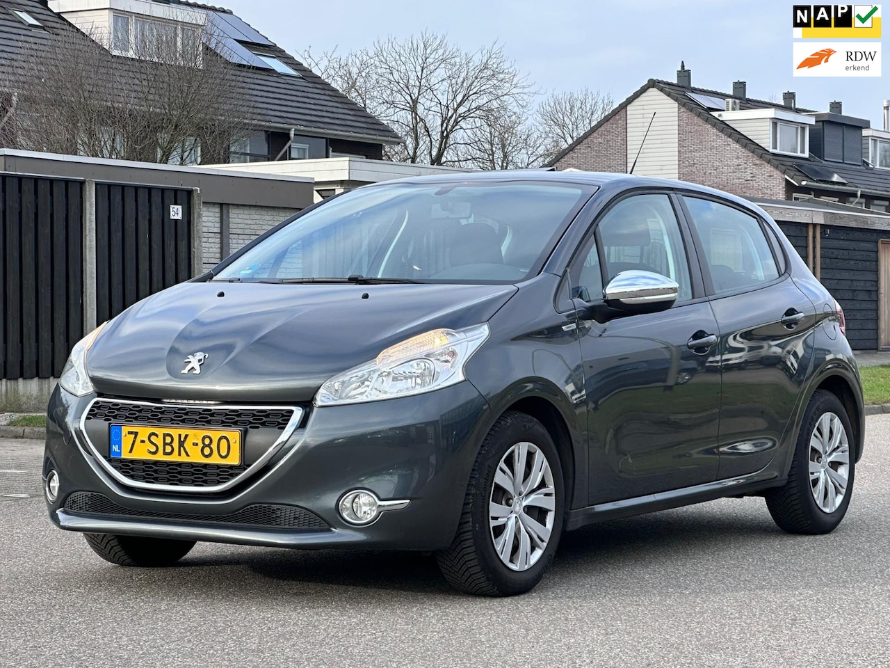 Peugeot 208 - 1.2 VTi Urban Soul 5DR*Navigatie*Cruise*Distributie VV*Airco*NAP*Parkeersensoren*Dealer on - AutoWereld.nl