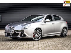 Alfa Romeo Giulietta - 1.750 Turbo Veloce | Clima | Cruise | Navigatie | DAB+ | Grigio Magnesio | PDC | Sportstoe