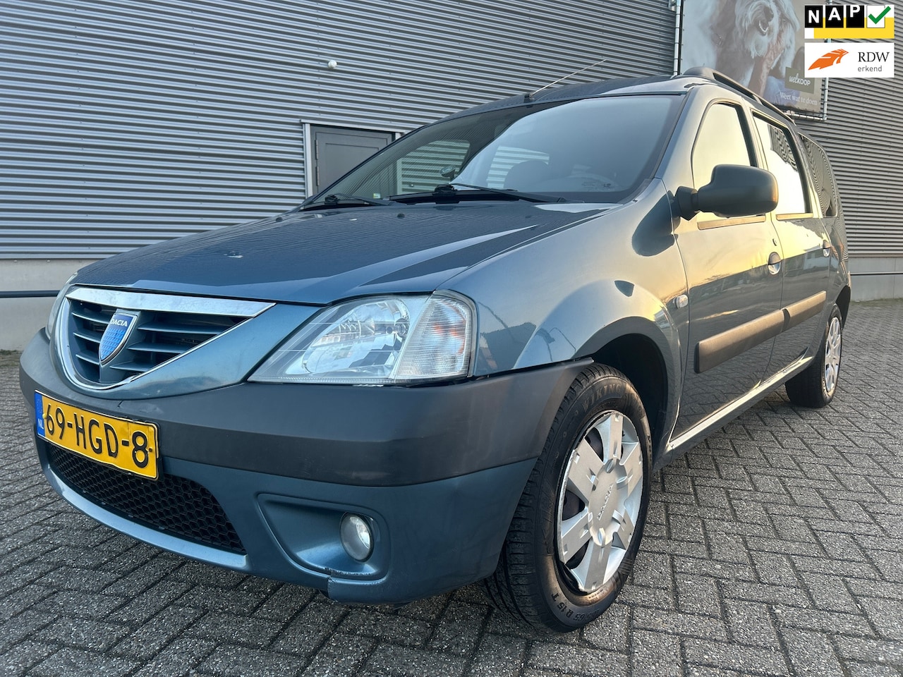 Dacia Logan MCV - 1.6-16V Lauréate Airco-Parkeersensoren-Elektrische ramen+Buitenspiegels - AutoWereld.nl