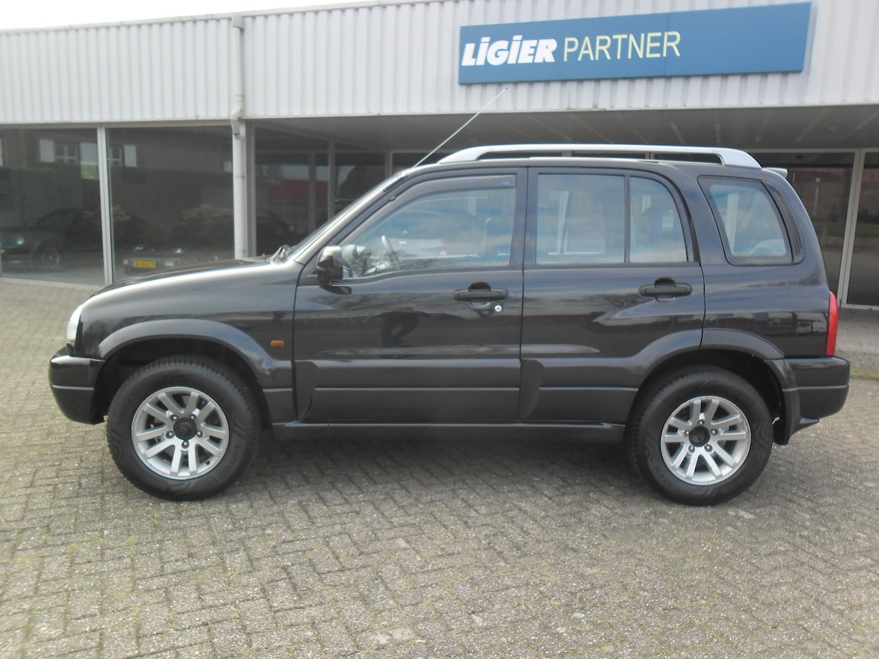 Suzuki Grand Vitara - 2.0 FreeStyle-2 4x4