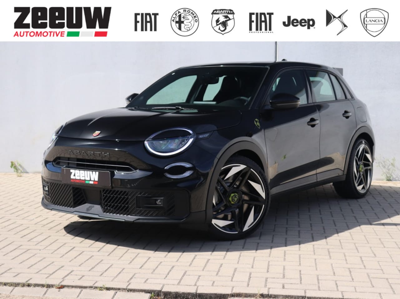 Abarth 600e - Turismo 54 kWh | Sabelt | Direct Leverbaar - AutoWereld.nl