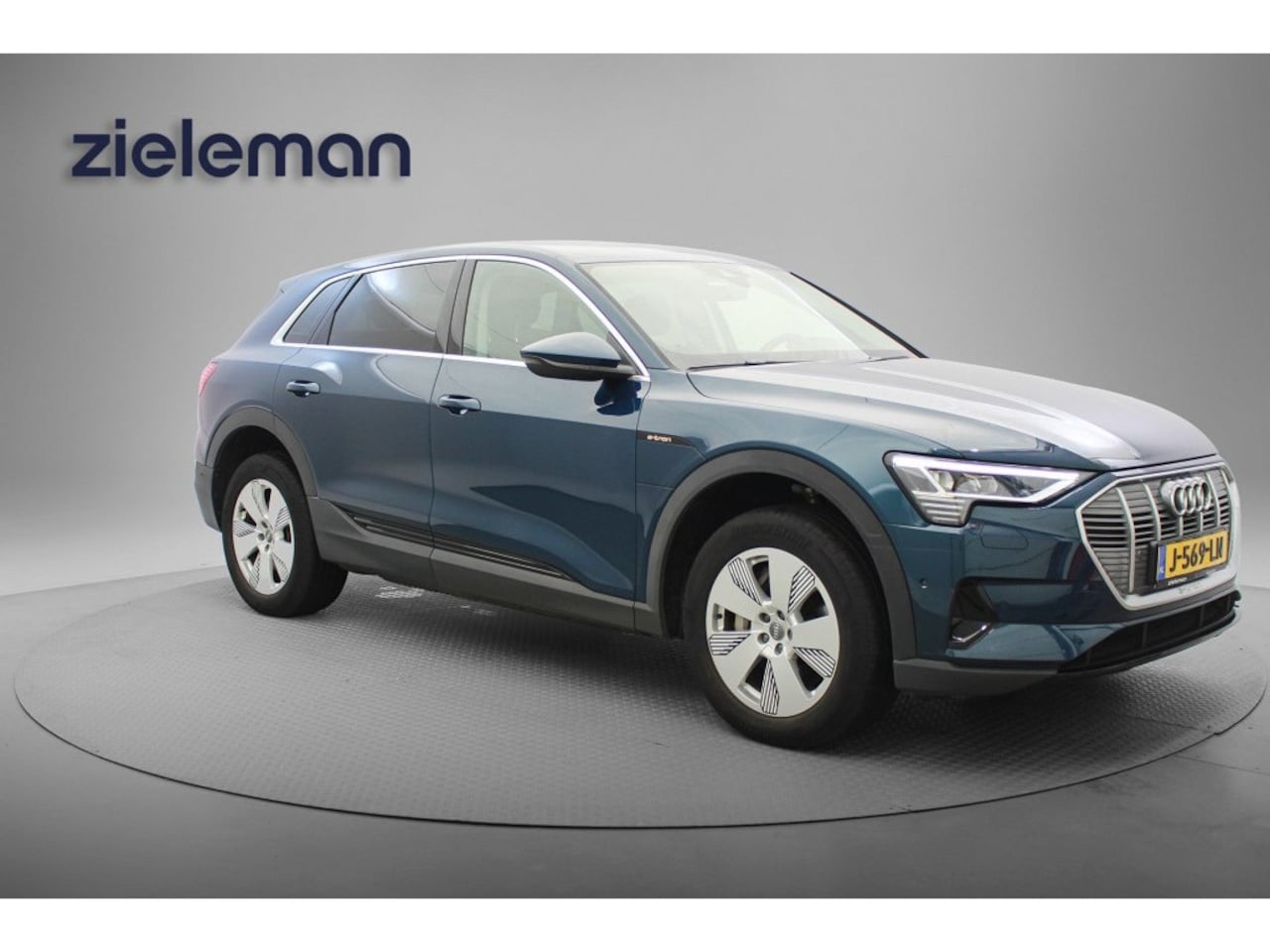 Audi e-tron - 50 quattro edition 71 kWh - Carplay, Navi, Cruise, SOH 93% - AutoWereld.nl