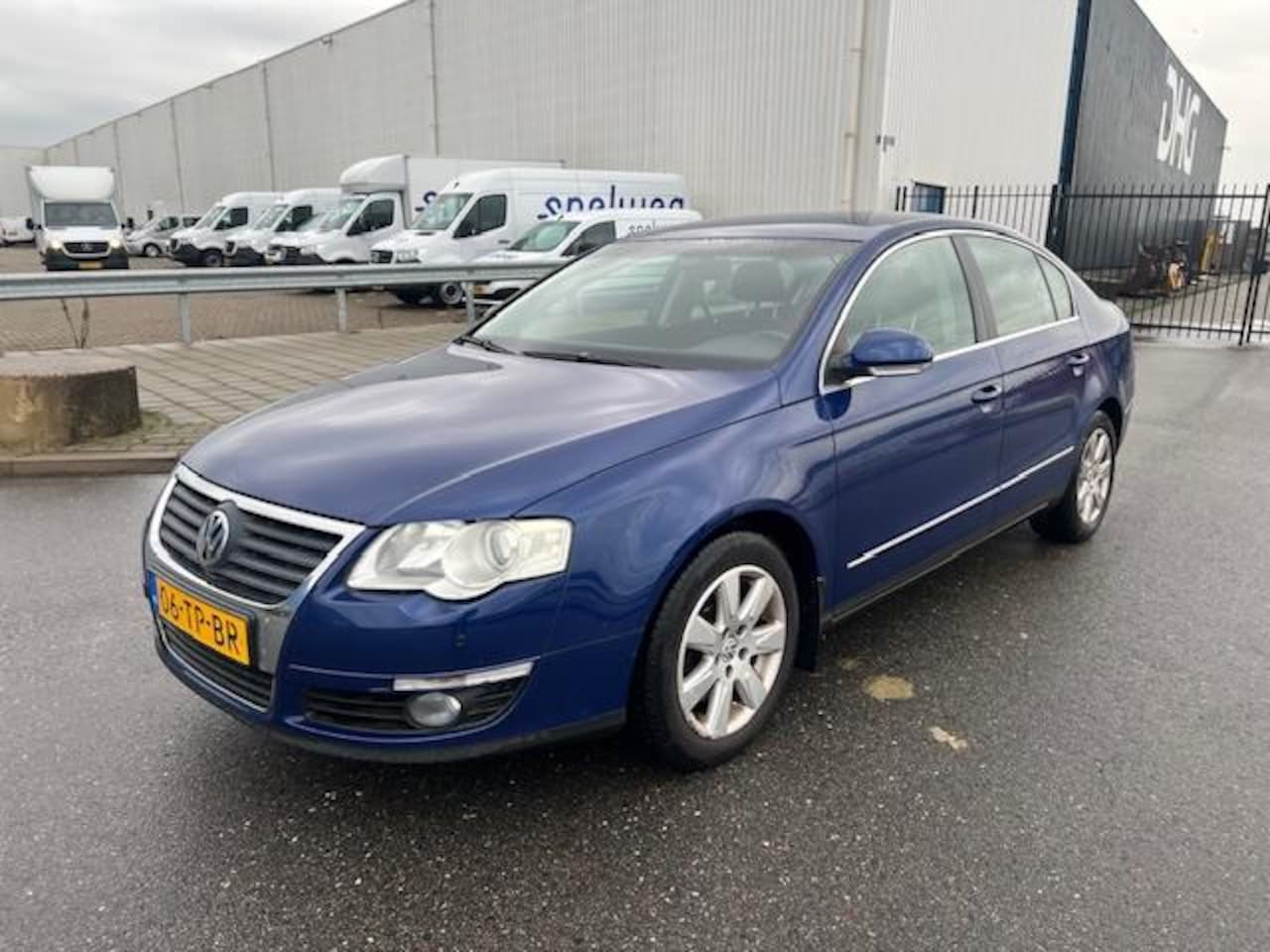 Volkswagen Passat - 2.0 FSI Sportline 2.0 FSI Sportline - AutoWereld.nl