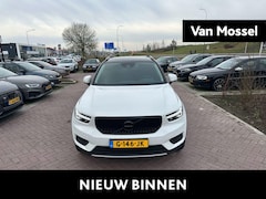 Volvo XC40 - 1.5 T3 Momentum Pro