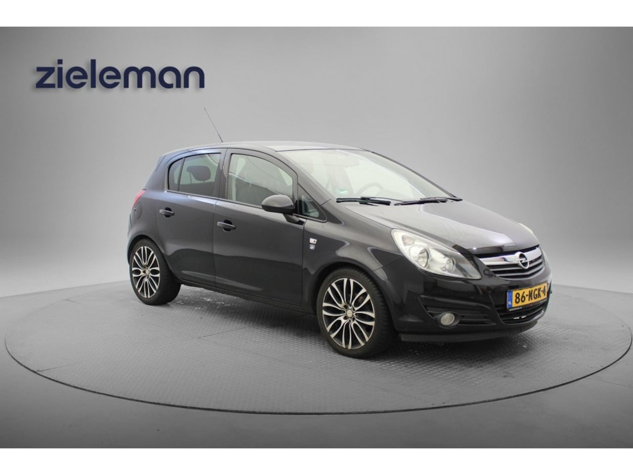 Opel Corsa - 1.4 16V 111 Edition - Airco, Cruise - AutoWereld.nl