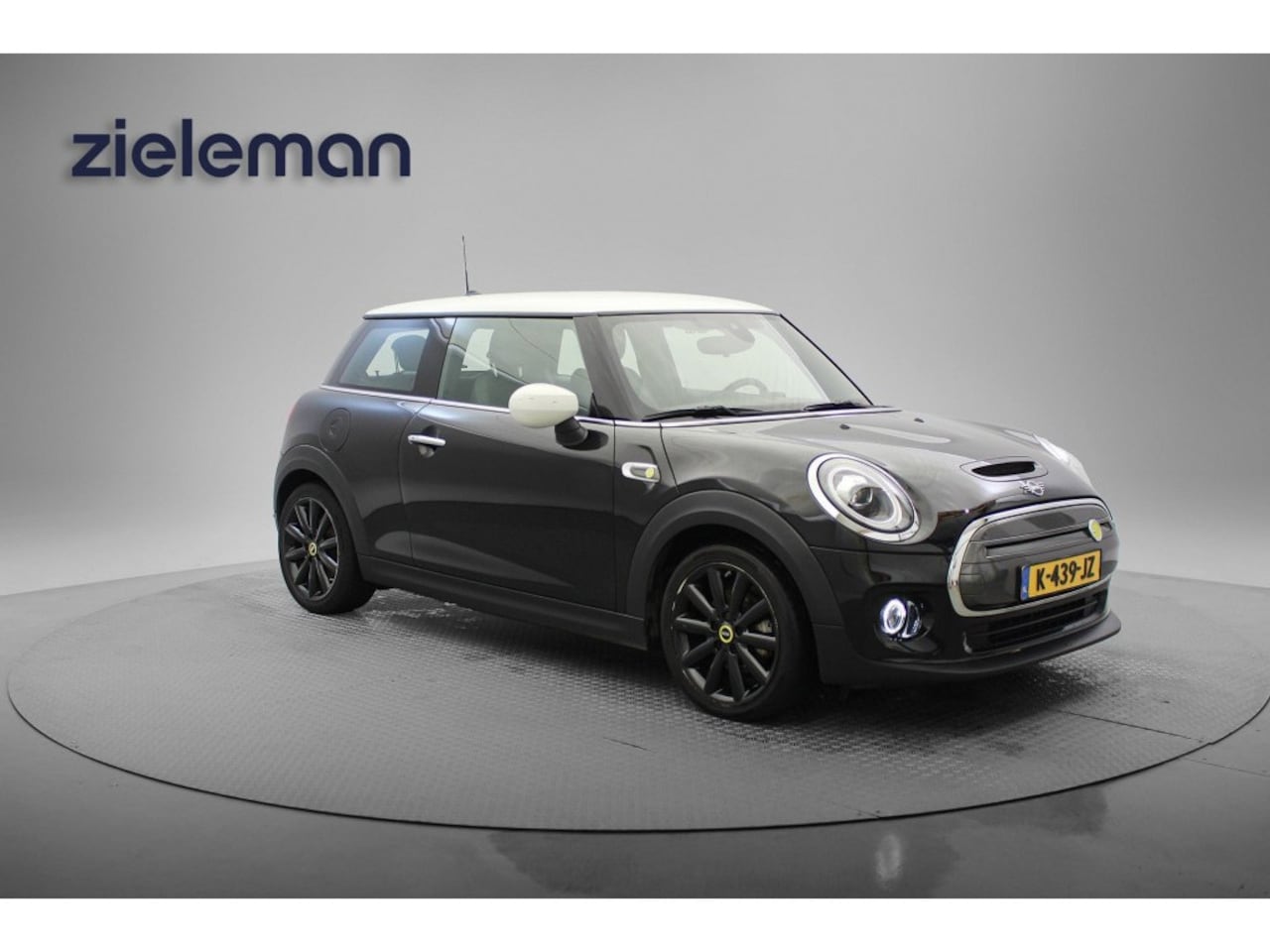 MINI Mini-Electric - Cooper Essential 33 kWh - Carplay, Navi, Clima, Cruise, Camera - AutoWereld.nl