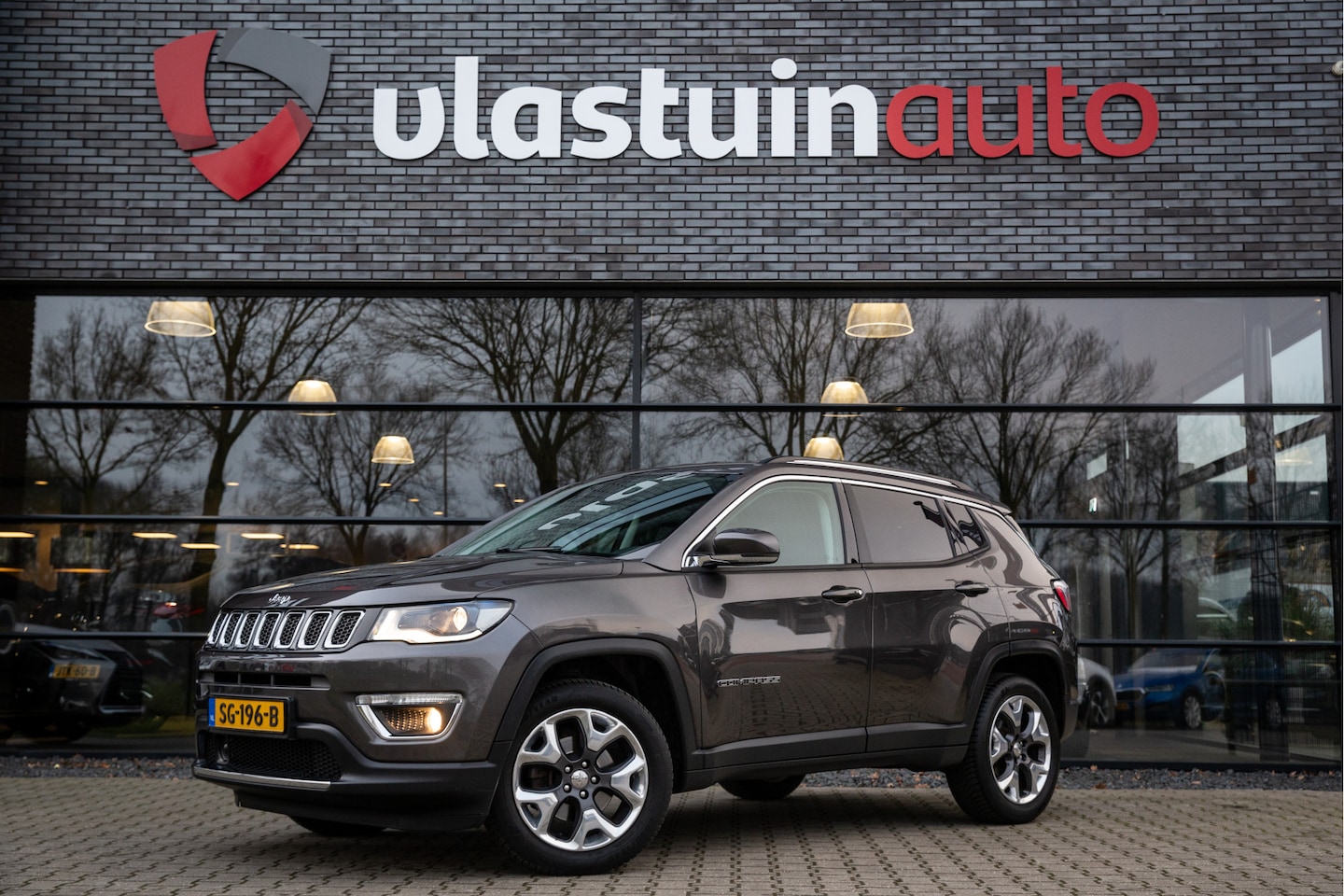 Jeep Compass - 1.4 MultiAir Opening Edition 4x4 1.4 MultiAir Opening Edition 4x4 , Keyless entry, Beats Audio, Navigatie, - AutoWereld.nl