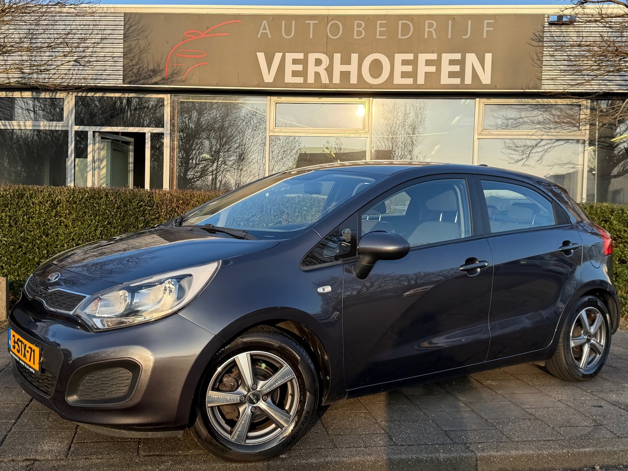 Kia Rio - 1.2 CVVT Comfort Pack - INCL NIEUWE APK & SERVICE - AIRCO - ELEKTR RAMEN - 5 DEURS - NAP K - AutoWereld.nl