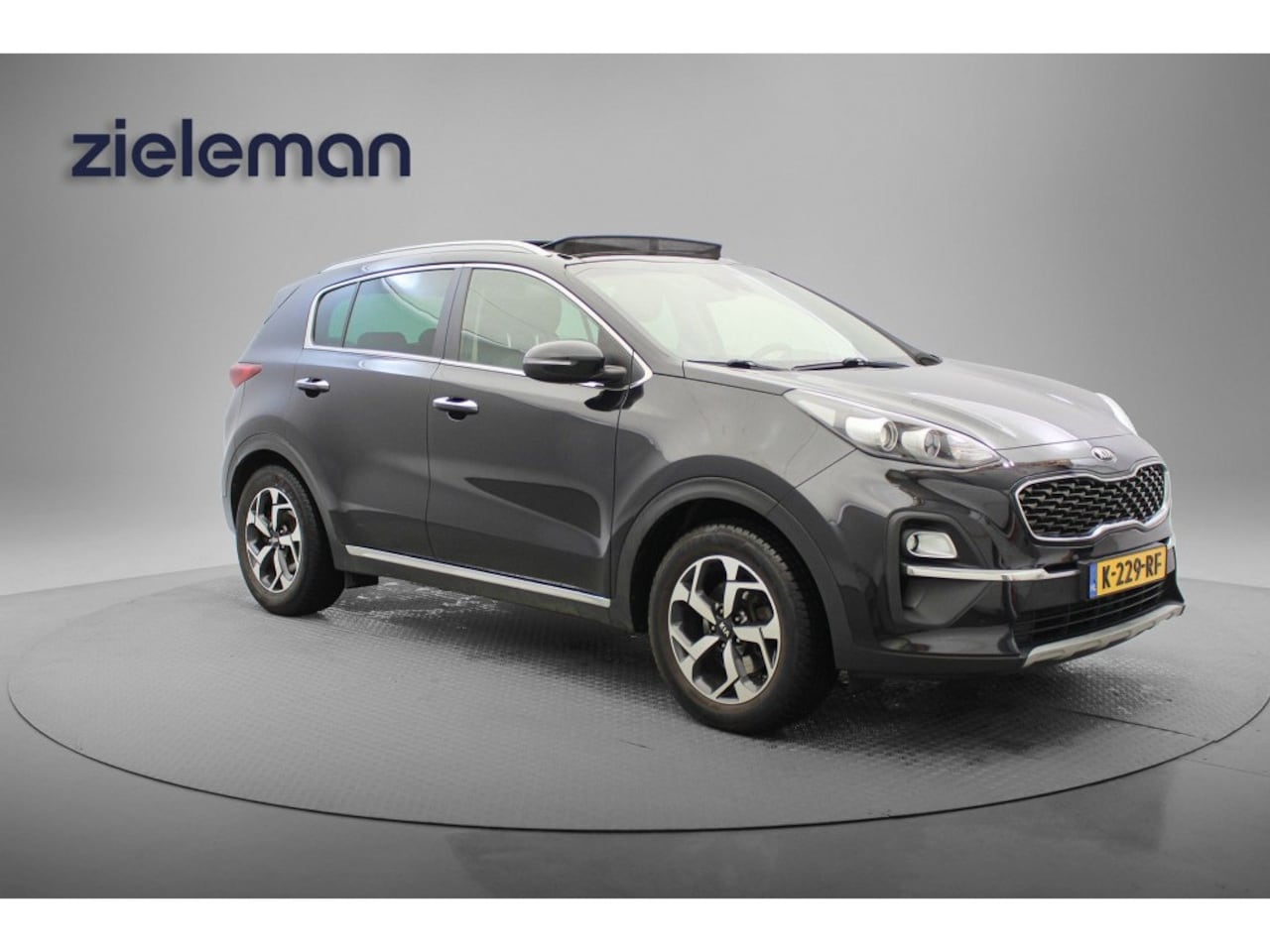 Kia Sportage - 1.6 CRDi MHEV DynamicPlusLine Automaat - Carplay, Panorama, Half - AutoWereld.nl