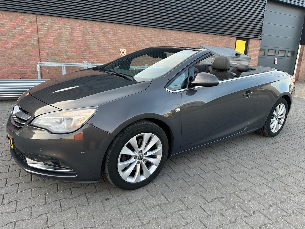 Opel Cascada - 1.6 Turbo Cosmo 1.6 Turbo Cosmo 200pk - AutoWereld.nl
