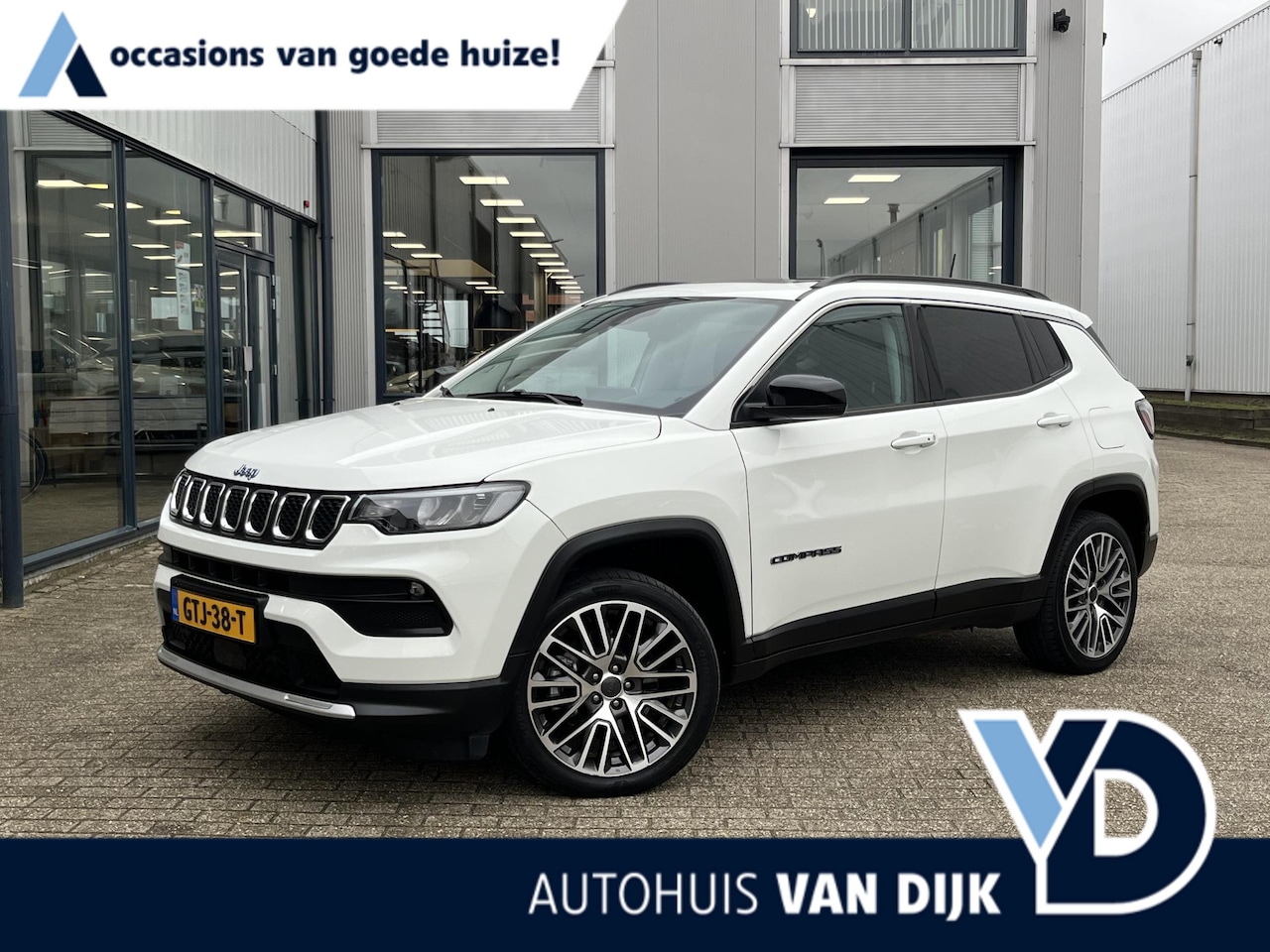 Jeep Compass - 4xe 190 Plug-in Hybrid Electric Limited Lease Ed. | Navi/Clima/Adapt.Cruise/Pano.Dak/Winte - AutoWereld.nl