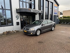 Volkswagen Jetta - 1.2 TSI BMT 105PK Navi, PDC, Climatcntrl, Cruisecntrl, TOPSTAAT