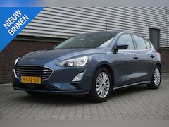 Ford Focus - 1.0 EcoB.125PK Titanium Business/Trekhaak/1e Eig./ Dealeronderhouden