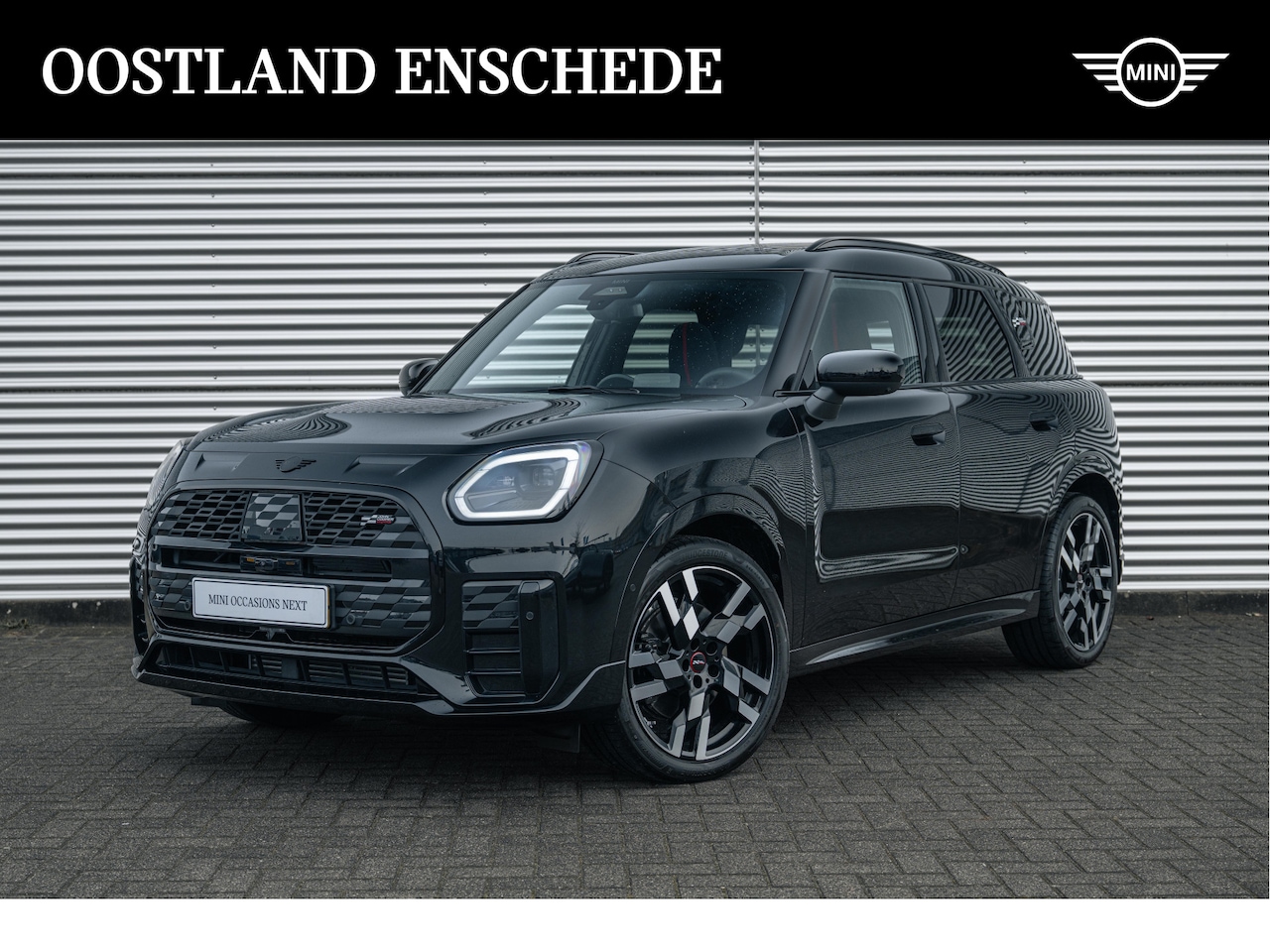 MINI Countryman - C Automaat / John Cooper Works / Pakket L / 20" JCW Flag Spoke 2-tone - AutoWereld.nl