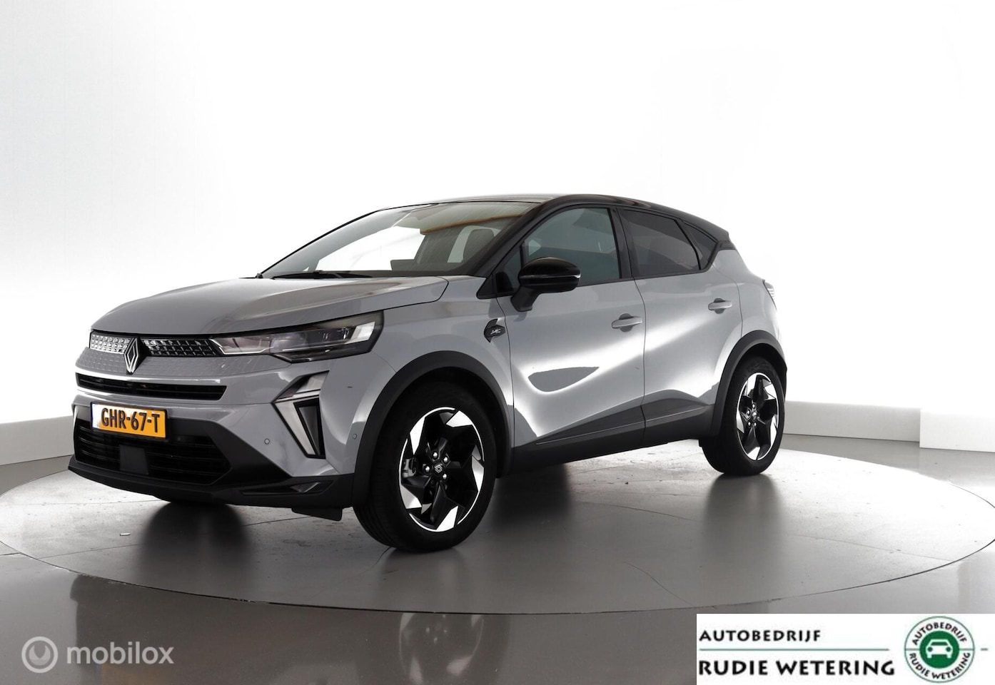 Renault Captur - 1.6 E-Tech full hybrid 145 techno winter|nav|360cam|acc|lmv18 - AutoWereld.nl