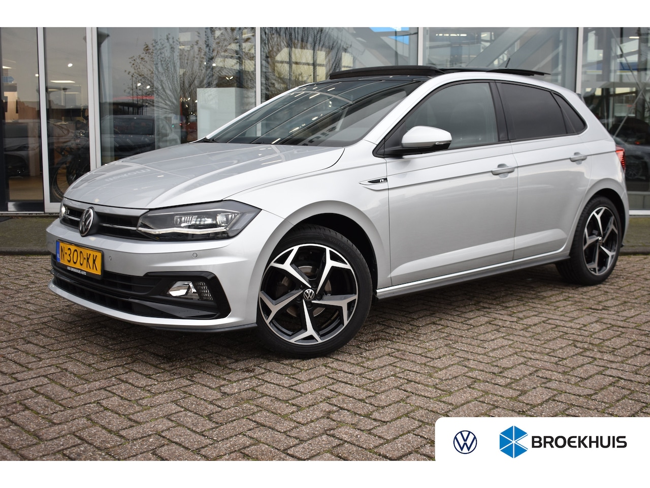 Volkswagen Polo - 1.0 TSI 95PK R-Line | PANORAMA DAK | NAVIGATIE | CLIMATE CONTROL | ADAPT. CRUISE | VIRTUAL - AutoWereld.nl