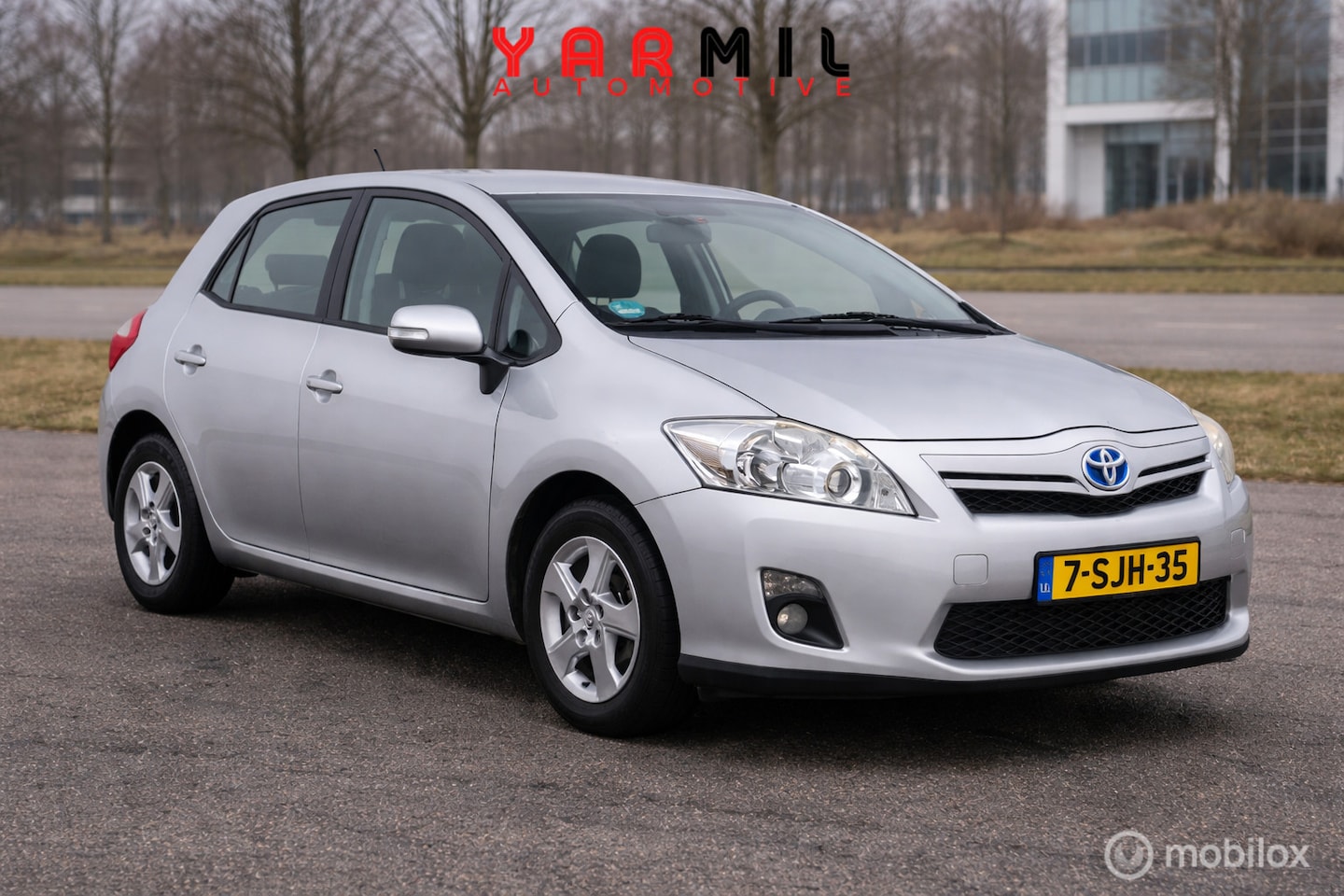 Toyota Auris - 1.8 Full Hybrid Aspiration DEALER ONDERHOUDEN NETTE WAGEN AUTOMAAT NAP - AutoWereld.nl