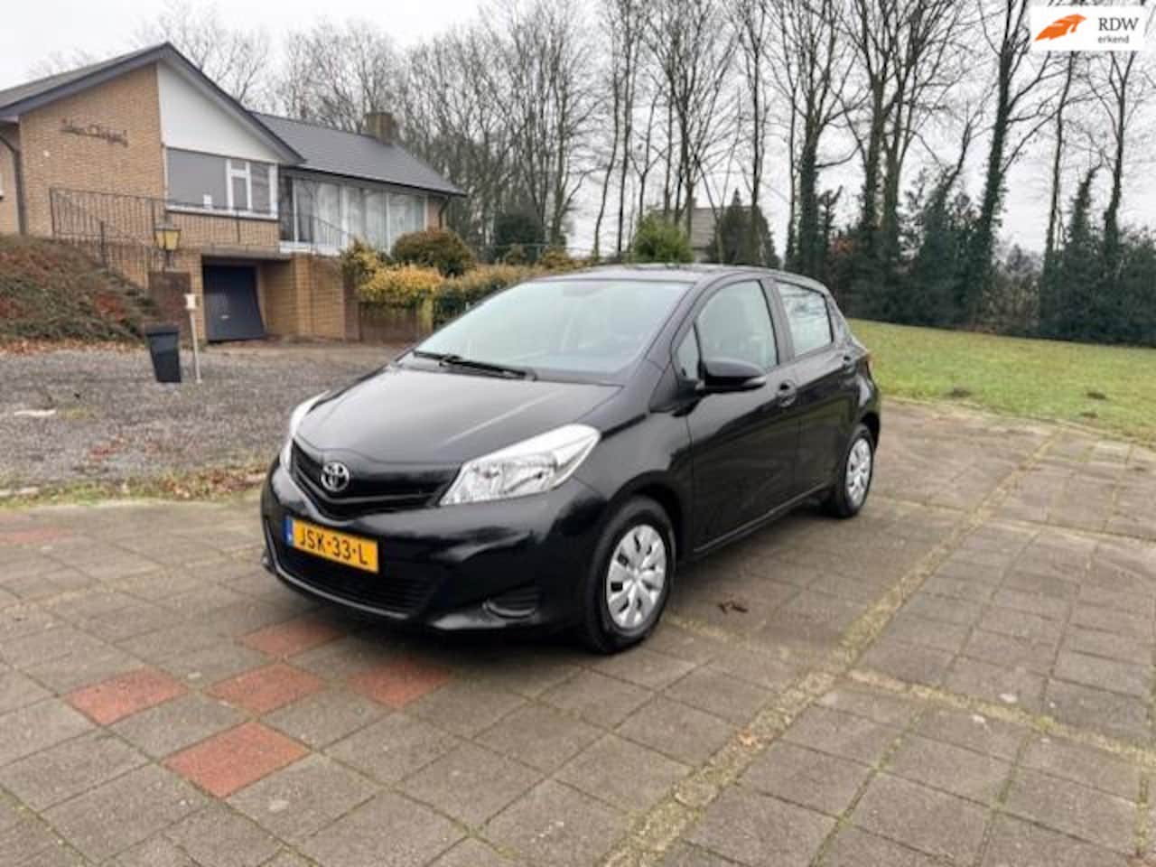 Toyota Yaris - 1.0 VVT-i Aspiration 1.0 VVT-i Aspiration - AutoWereld.nl