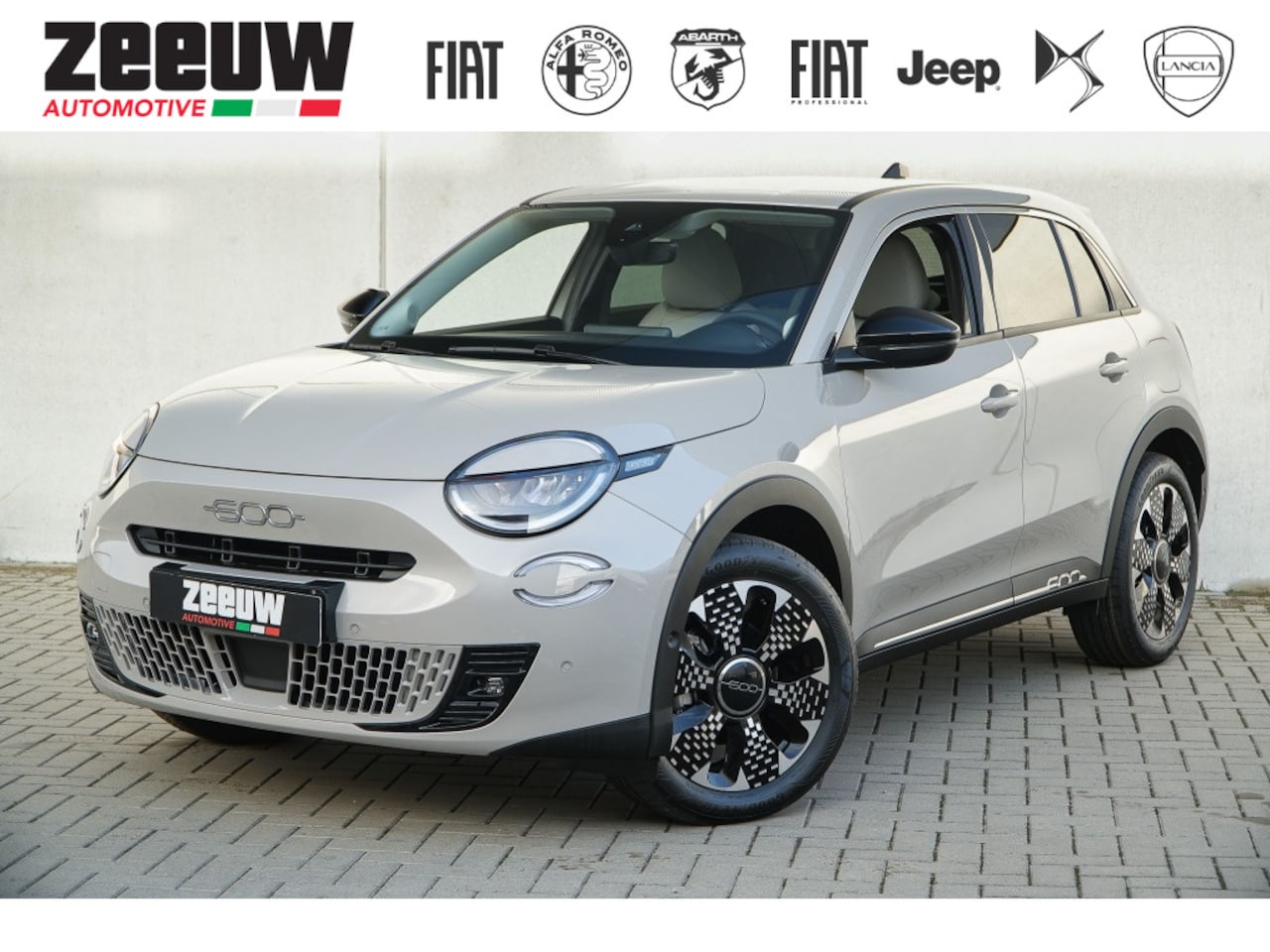 Fiat 600 - 1.2 Hybrid 145 PK La Prima | Navi | Camera | Carplay - AutoWereld.nl