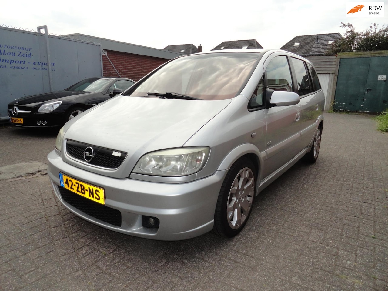 Opel Zafira - 2.0-16V OPC LEER CLIMA - AutoWereld.nl